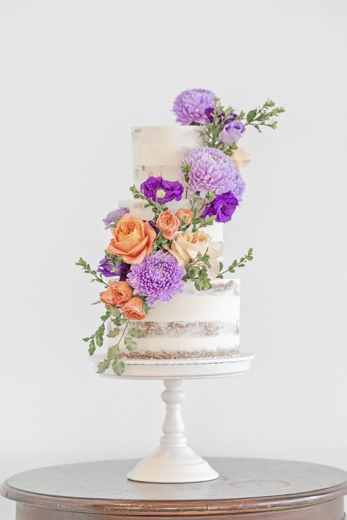 Buttercream Wedding Cakes | Naked Cakes | Macaron Towers